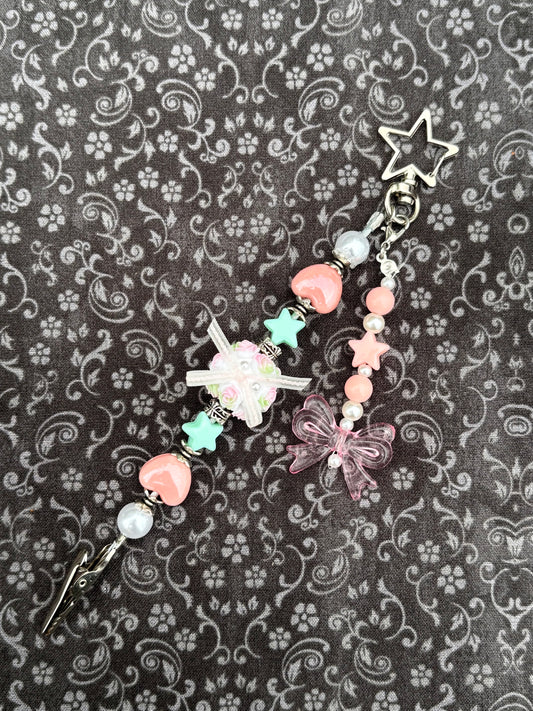 The Peachy Green Flora Roach Clip