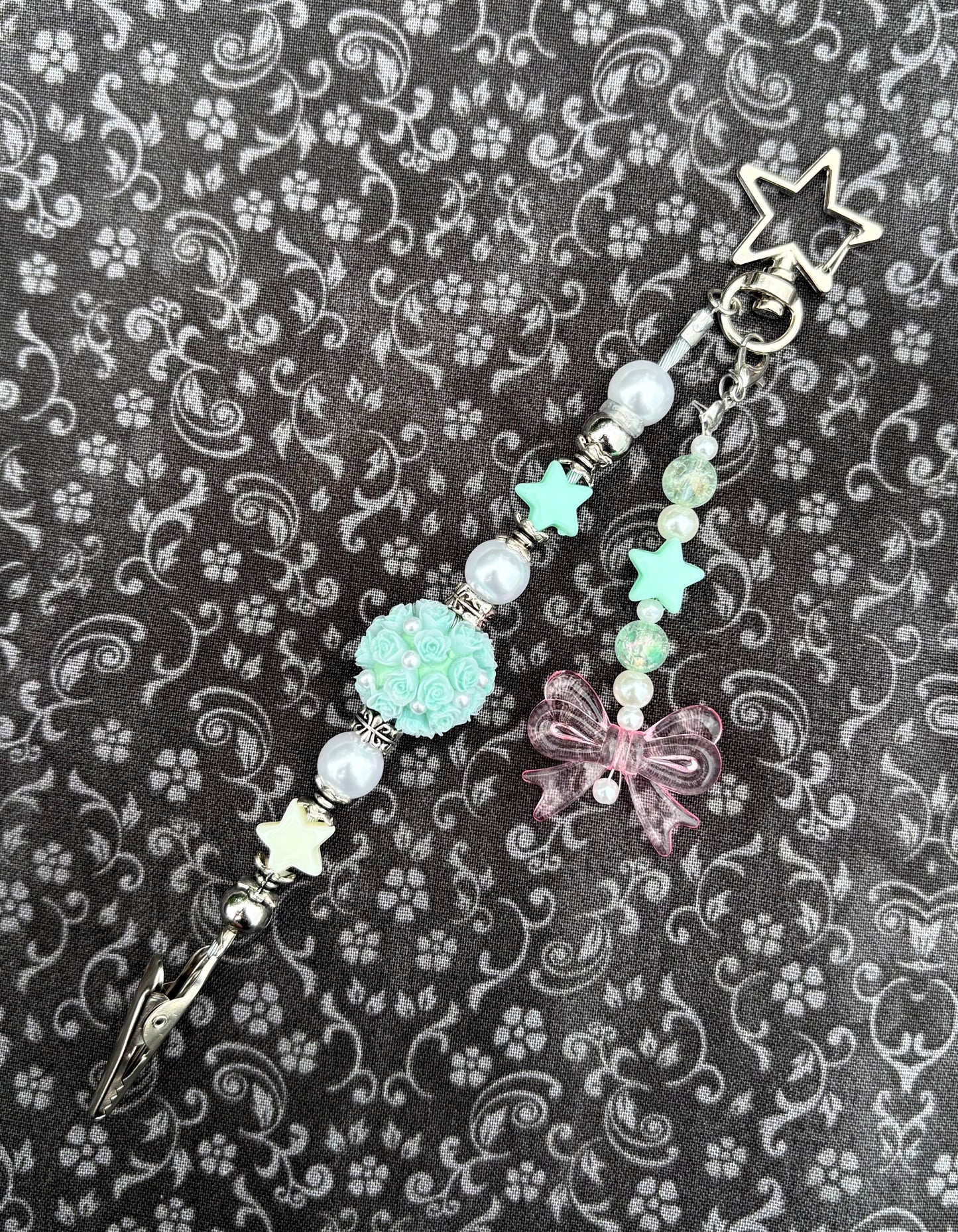 The Green Flora Roach Clip